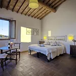 Podere Scaluccia Κατάλυμα σε φάρμα *